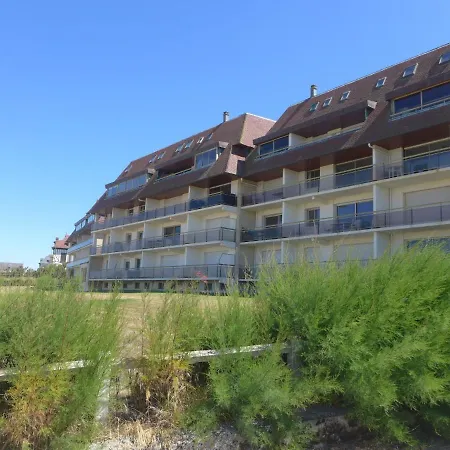 Le Golf-1 By Interhome Апартаменты